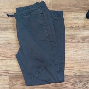 Arizona Jean CO. Gray pull on joggers. Size 16